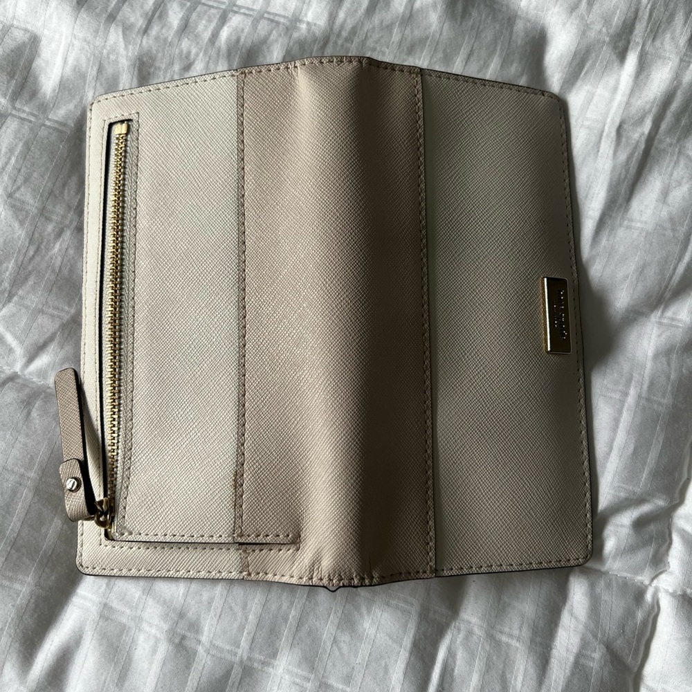 Kate Spade Bifold Wallet